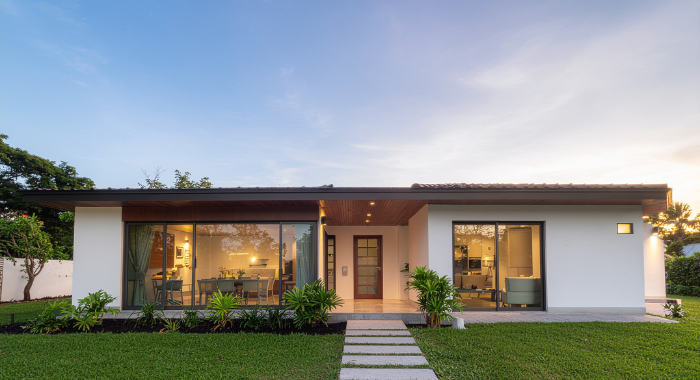 広々としたおしゃれな平屋