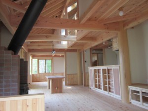 二重構造 空気が循環する家 内観画像