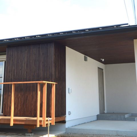 八ヶ岳の麓、こだわりの平屋 アイキャッチ画像
